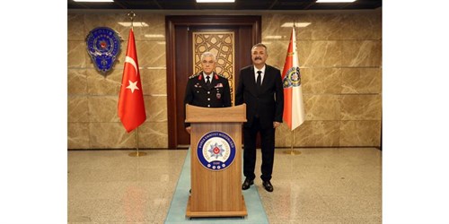 Jandarma Genel Komutanı Orgeneral Sayın Arif ÇETİN, İl Emniyet Müdürümüz Sayın Tacettin ASLAN’ı makamında ziyaret etti